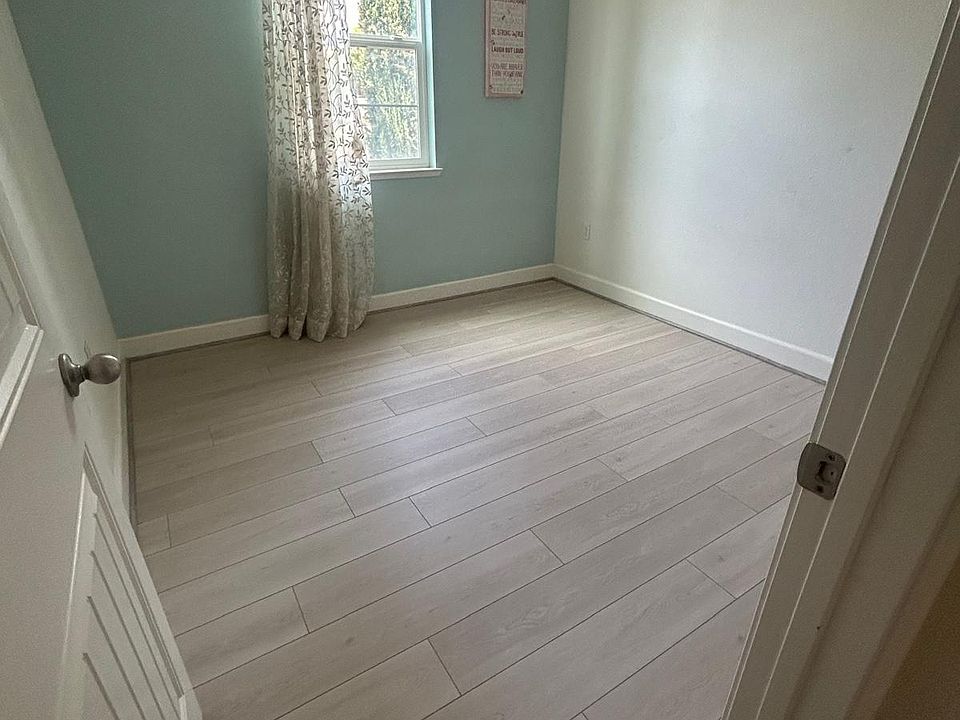 Kid's bedroom