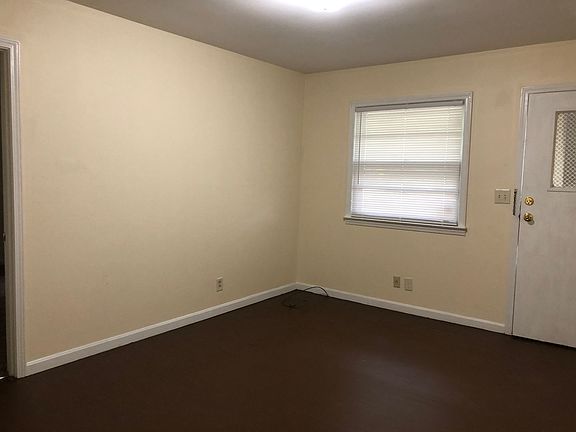 2nd image of 112 Hadley Dr APT A