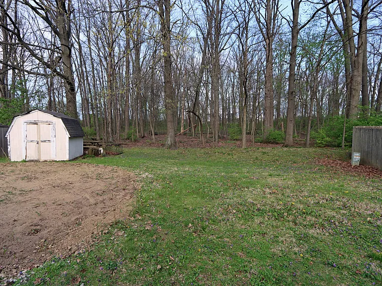 1686 Jupiter Ave — Photo 41