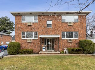 198 Conover Ave #2R, Nutley, NJ 07110