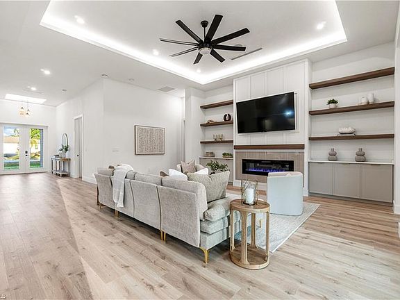5th image of 24410 Sunny LN