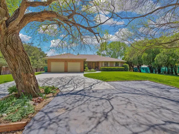 10401 W Hidden Valley Rd, Wichita, KS 67209