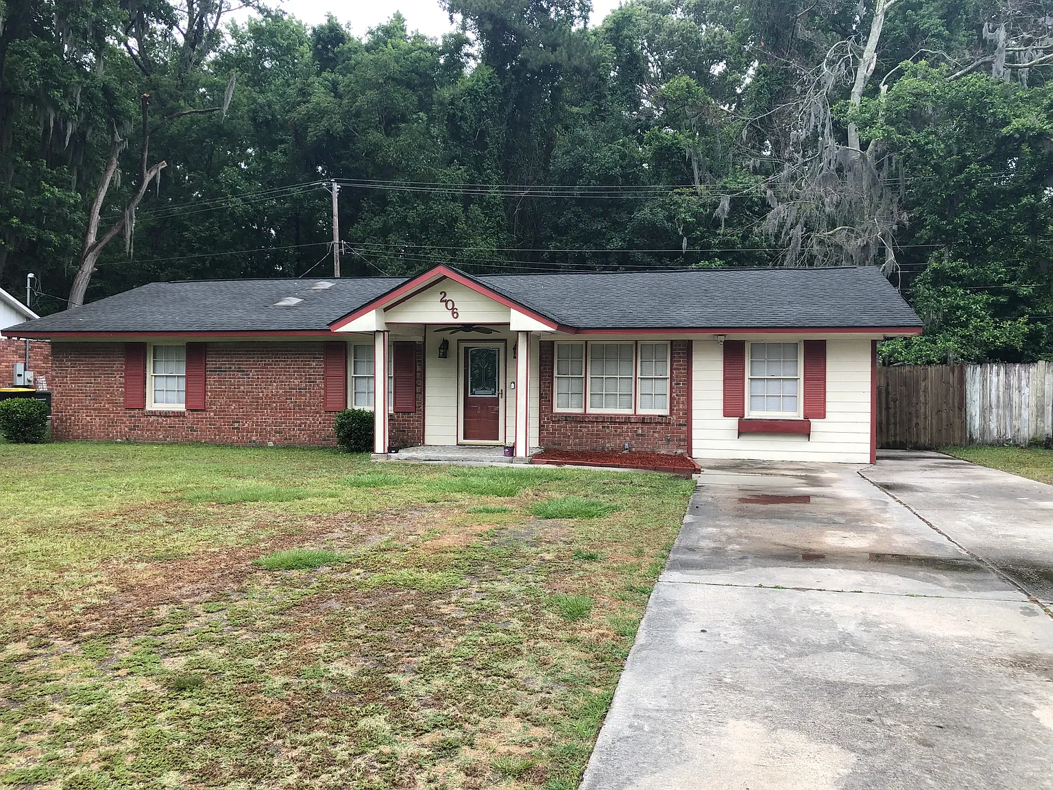 3 bed, 1378 sqft, $2,150 — Photo 1