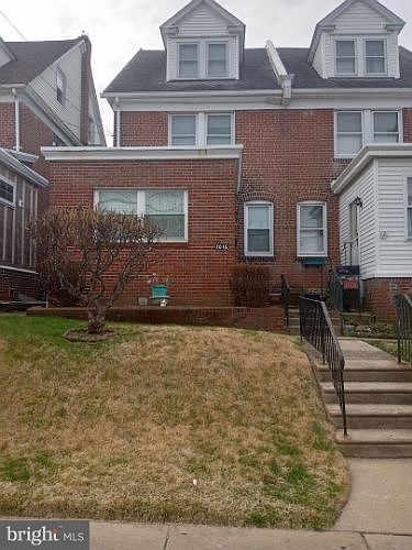 1st image of 1016 Macdade Blvd