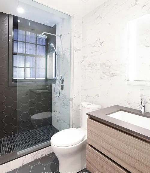 2 Clarendon Ave #119 — Photo 6