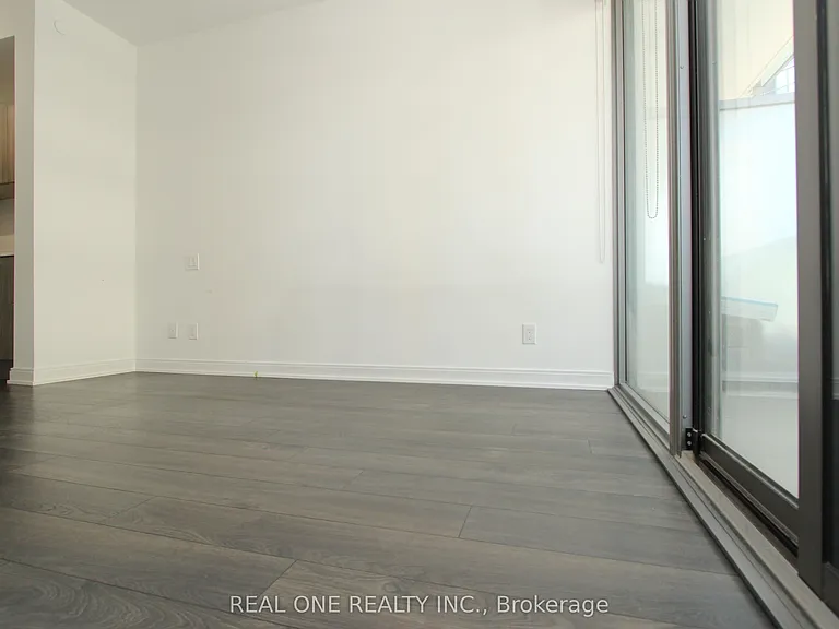 50 Charles St E #1807 — Photo 3