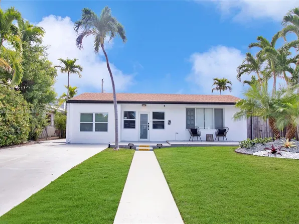 7517 Hispanola Ave, North Bay Village, FL 33141
