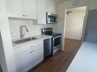 4312 Francis Ave N, Seattle, WA 98103