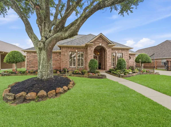 2314 E Lawther Dr, Deer Park, TX 77536