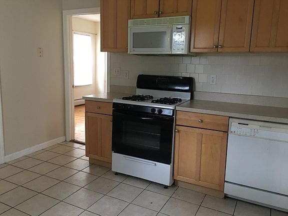 2nd image of 82 W Elm Ave #1
