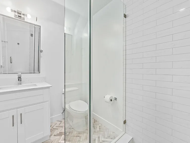 25256 Manzanita Dr — Photo 22