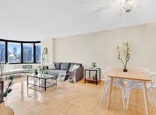 330 E 38th St APT 9C, New York, NY