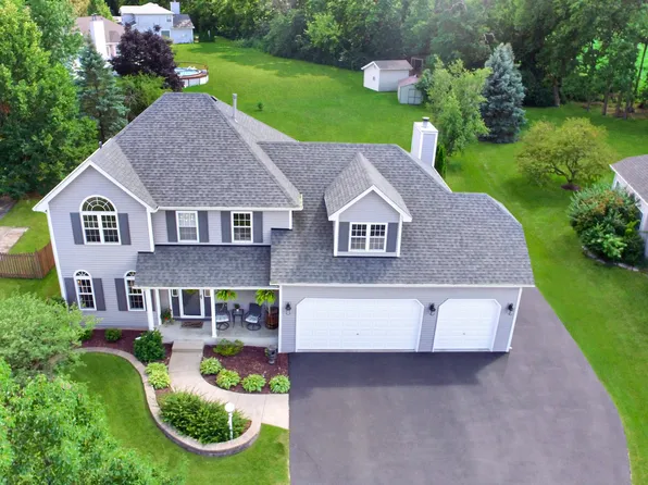 591 W Barberry Cir, Yorkville, IL 60560