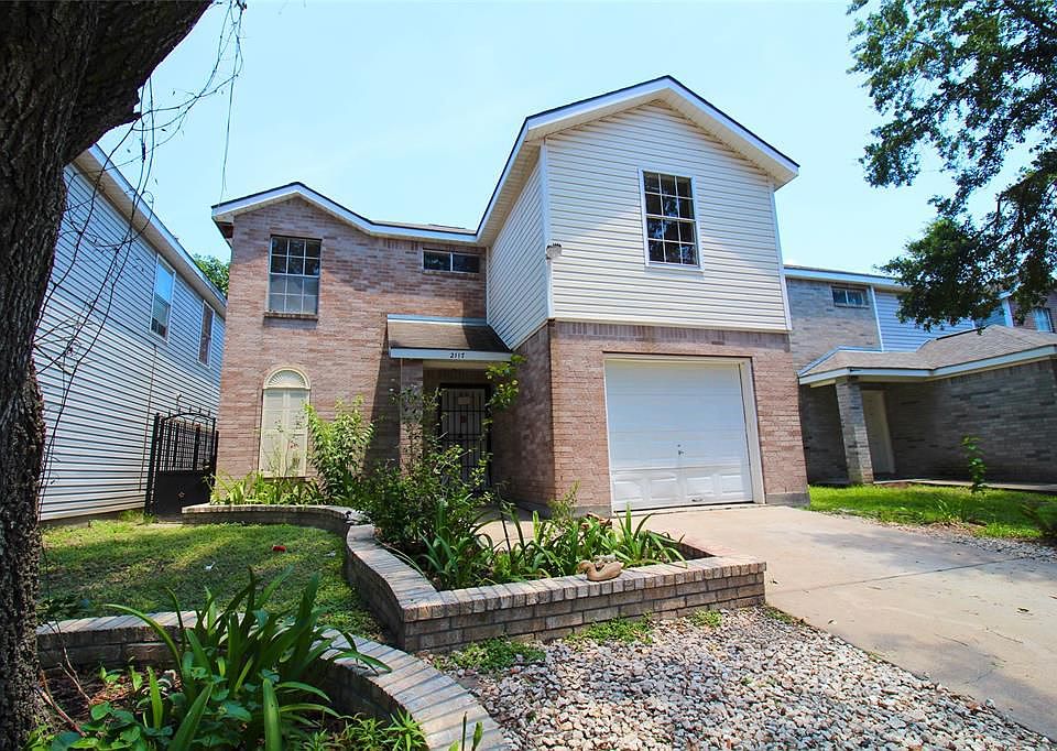 1st image of 2117 Whittier Dr