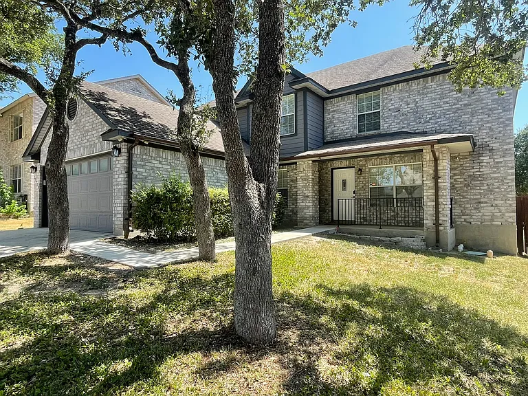 21938 Legend Point Dr — Photo 134