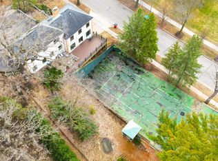 825 3rd St SW, Rochester, MN 55902