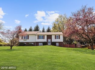 2588 Mindi Dr, Manchester, MD 21102