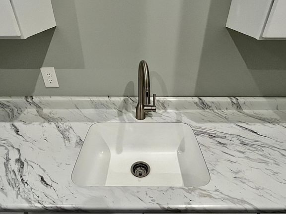 5th image of 82 Main St #4