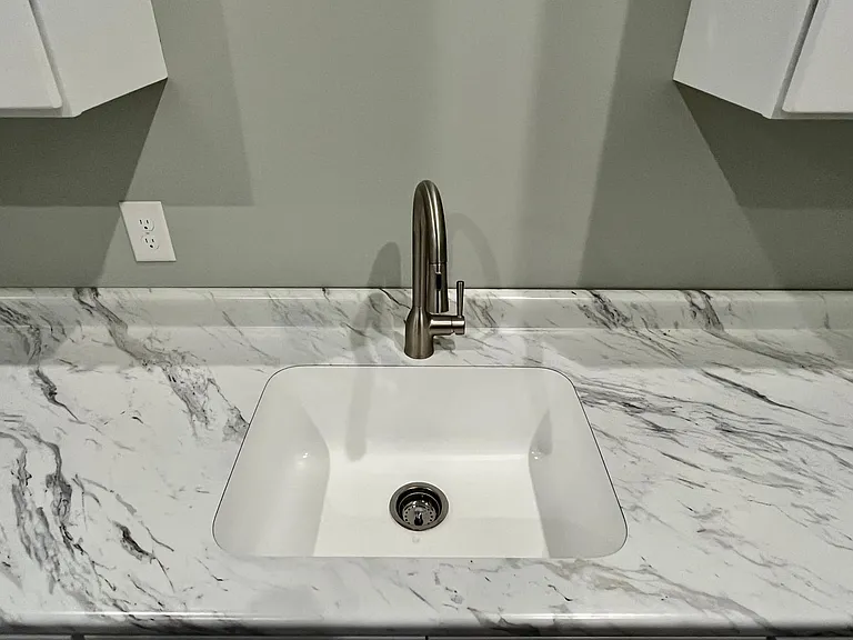 82 Main St #4 — Photo 5