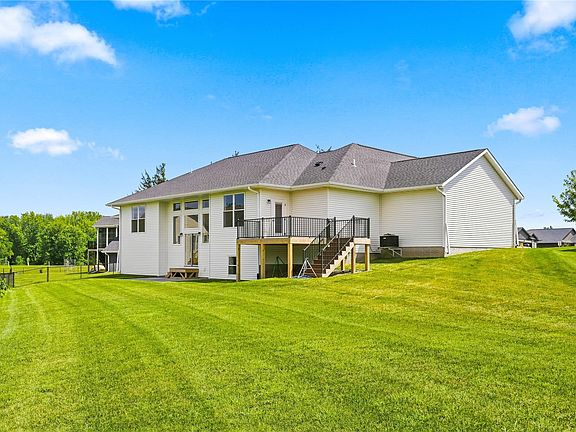 4th image of 4135 Tall Pines Ct