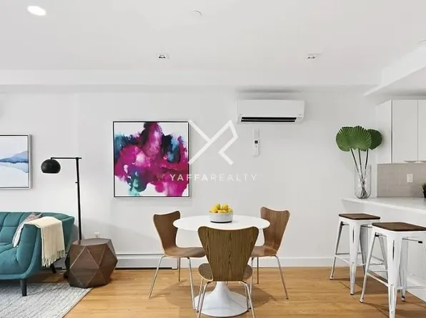 39 East 21st Street image 1 of 14