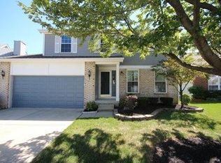 3041 Old Warson Dr, Pickerington, OH 43147