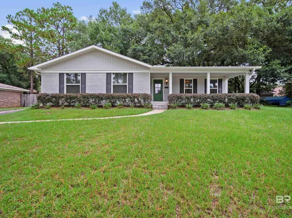 2569 Old Dobbin Dr E, Mobile, AL 36695