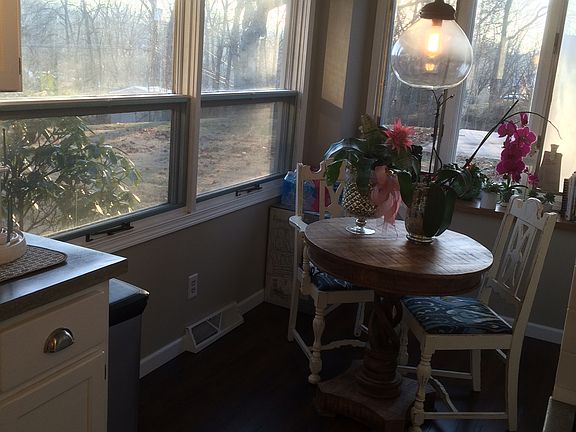Breakfast Nook