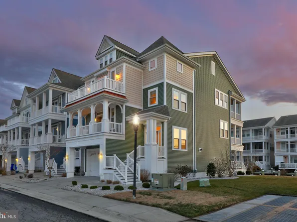 38233 Creek St #42, Ocean View, DE 19970