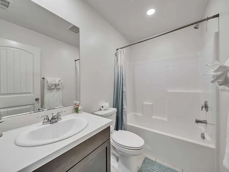 6599 Bryce Canyon Ct — Photo 29
