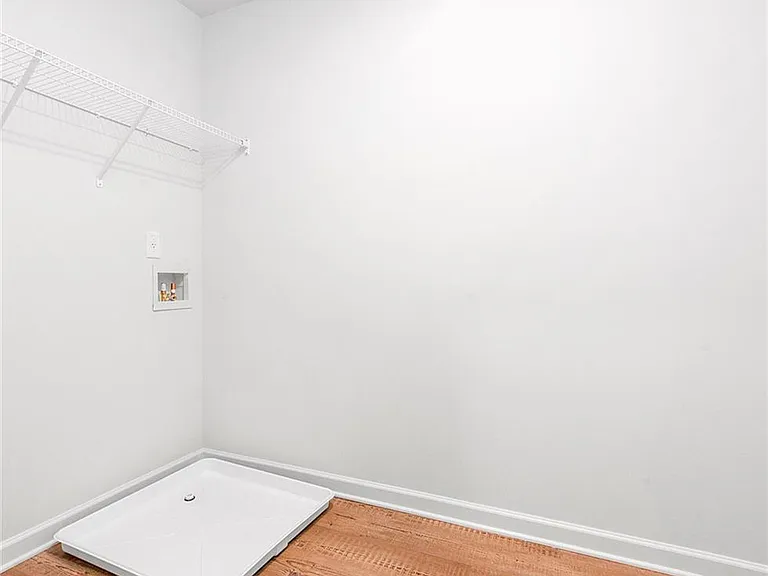 410 Point Place Dr — Photo 21
