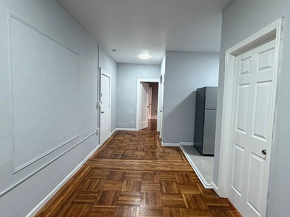 3rd image of 515 W 7th St APT 103