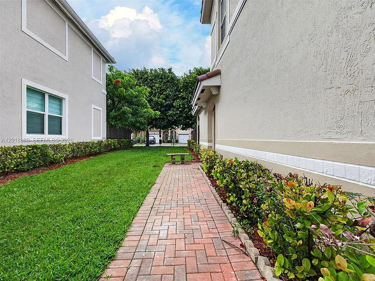 12441 SW 124th Ter — Photo 54