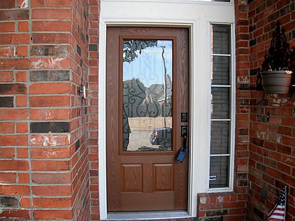 2nd image of 209 Trailwood Dr