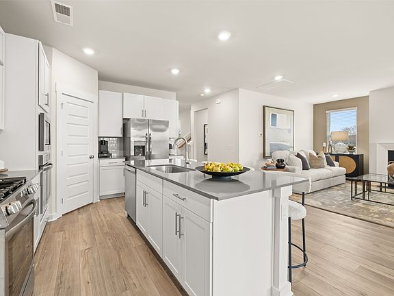 7th image of this home