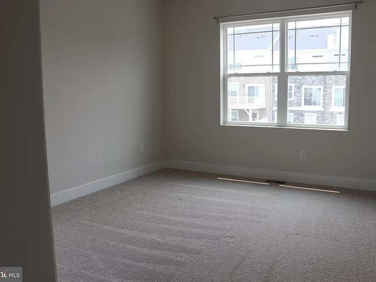 10728 Millport St — Photo 21