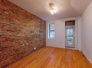 204 Spring St APT 2, New York, NY 10012