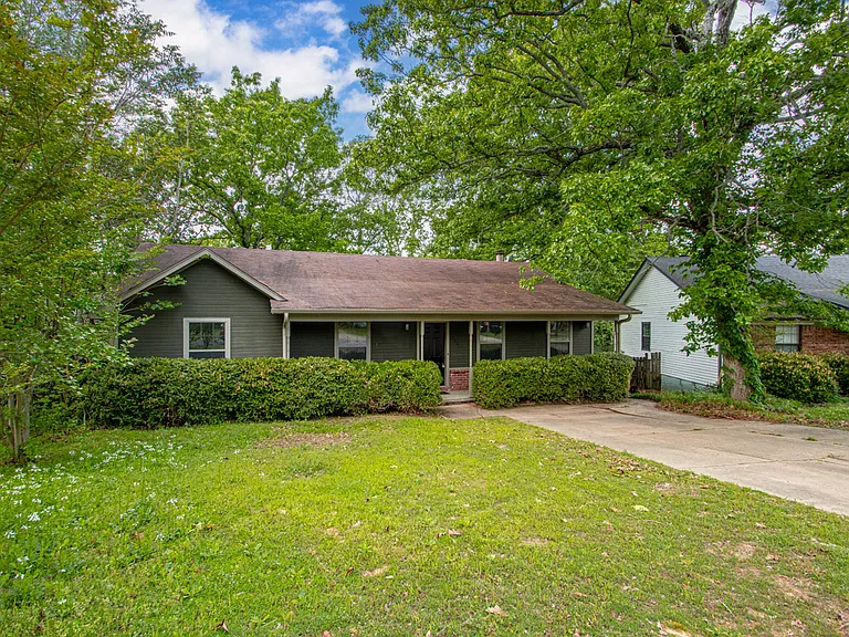 235 Briarpatch Ln — Photo 18