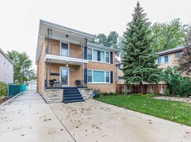 830 N Northwest Hwy, Park Ridge, IL