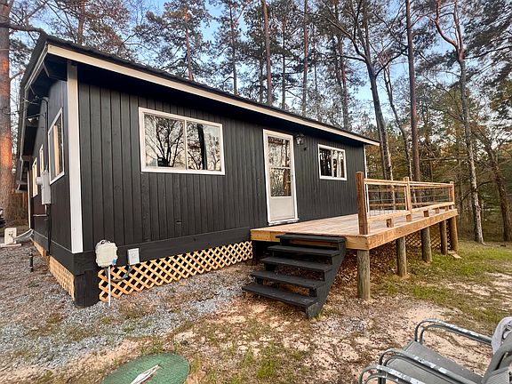 3rd image of 9095 Acker Dr