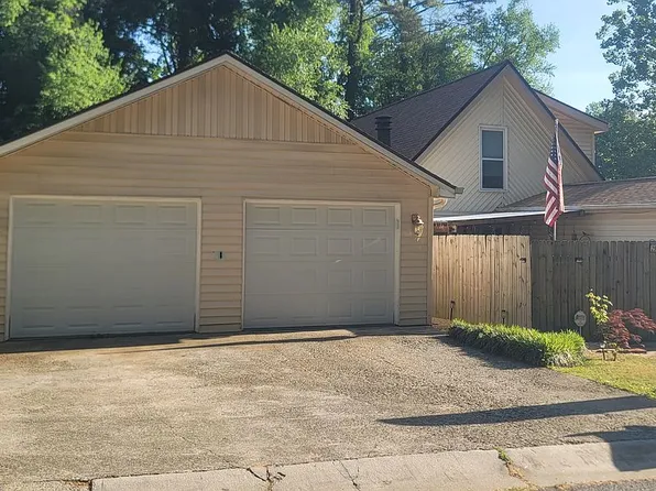 2972 Chipmunk Trl SE, Marietta, GA 30067