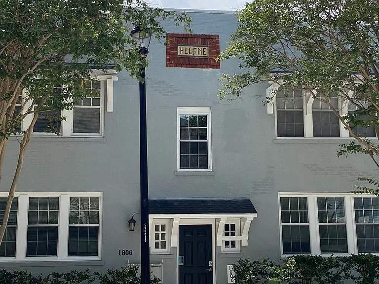1806 Hadley St #4 — Photo 1
