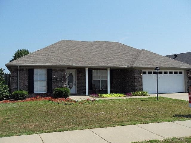 1st image of 205 Eagles Nest Ln