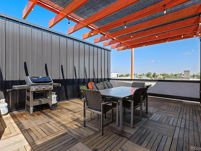 3040 Wilson Ct #4 — Photo 23