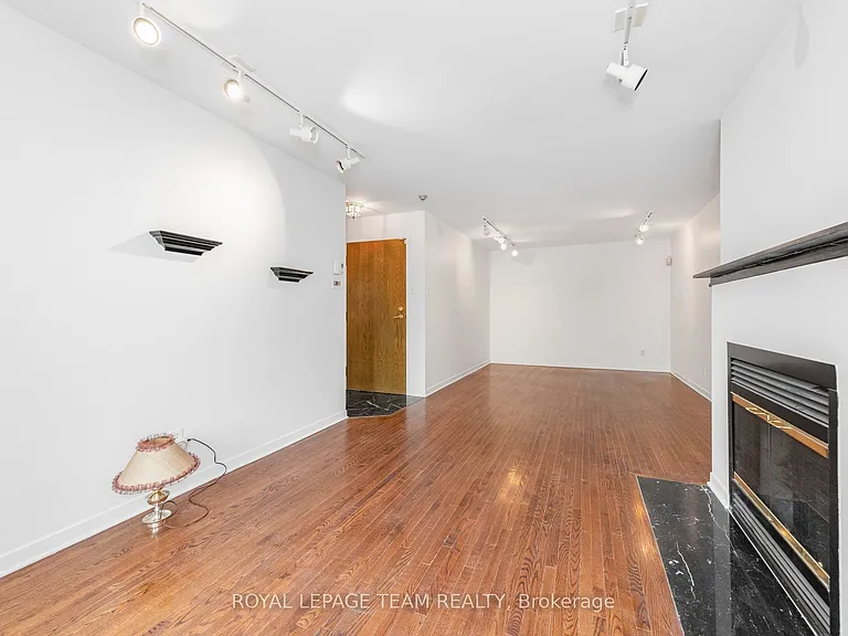 939 N River Rd #105 — Photo 10