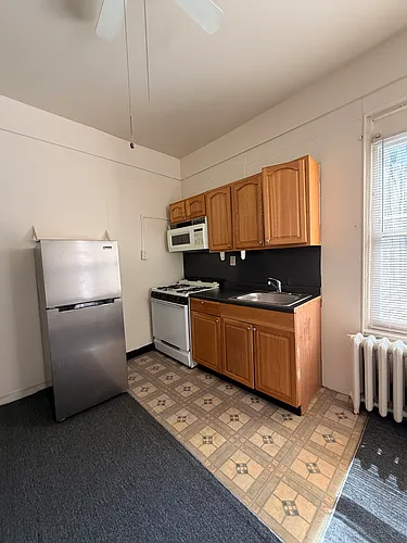2018 Wallace St #2F Photo 1