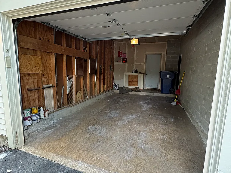 1228 Tennyson Ln — Photo 12