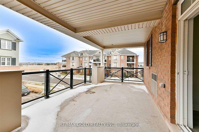 Oakville Townhouse for rent - 2 Bedrooms — photo 31