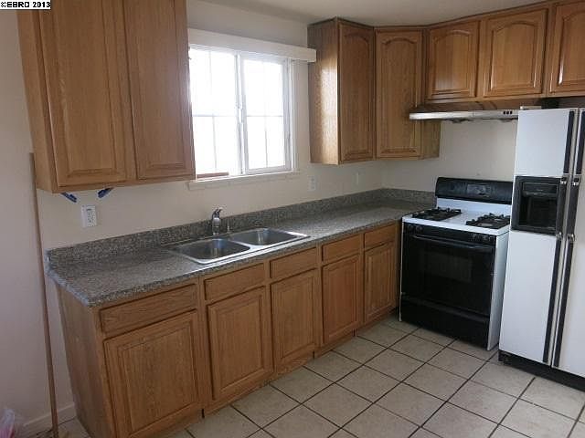 2nd image of 1730 35th Ave