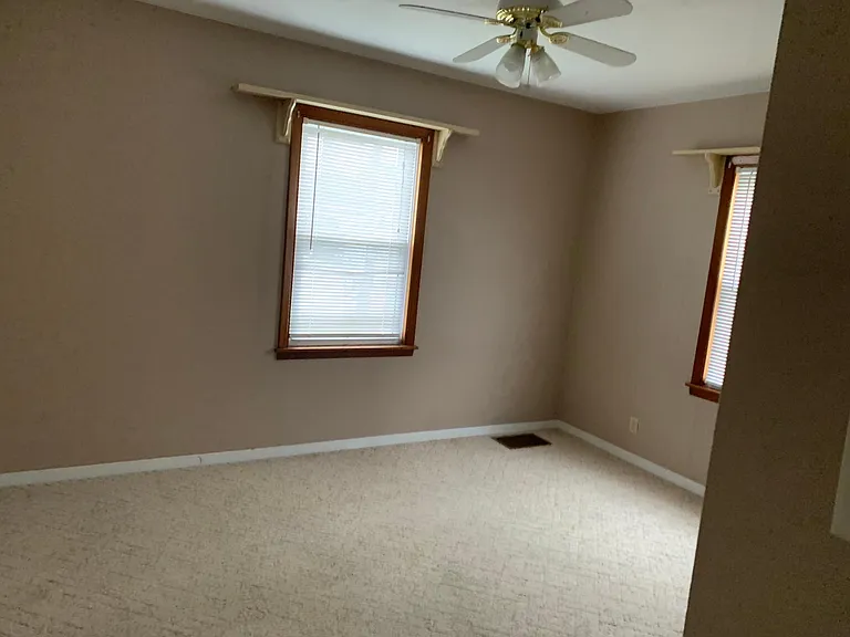 505 Fernwood Dr — Photo 7